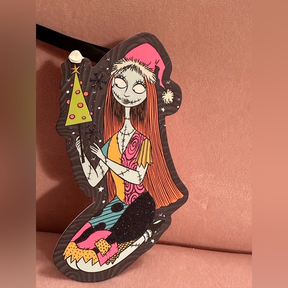 3/$36 The Nightmare Before Christmas Creme Lux Lipstick Sally (Hot Pink) NIB - Picture 9 of 9